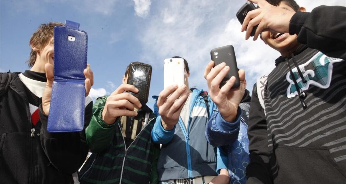 Id y anunciad en el ciberespacio
