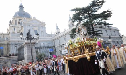 SOLEMNIDAD DEL CORPUS CHRISTI (B): EUCARISTÍA Y CARIDAD