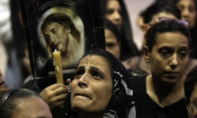 LA LUCHA POR EL ALMA DE ESTE MUNDO