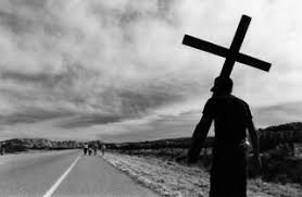 FIESTA DE LA EXALTACIÓN DE LA SANTA CRUZ (CICLO C): LAS CRUCES INVISIBLES