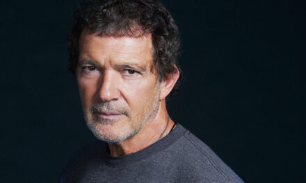 Antonio Banderas: “Mientras lo que nos rodea es efímero, el amor al otro permanece”